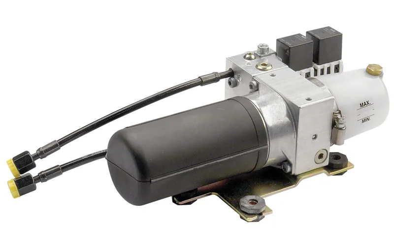 Bomba electro-hidráulica VETUS 24 V 700 cm&sup3;/min
